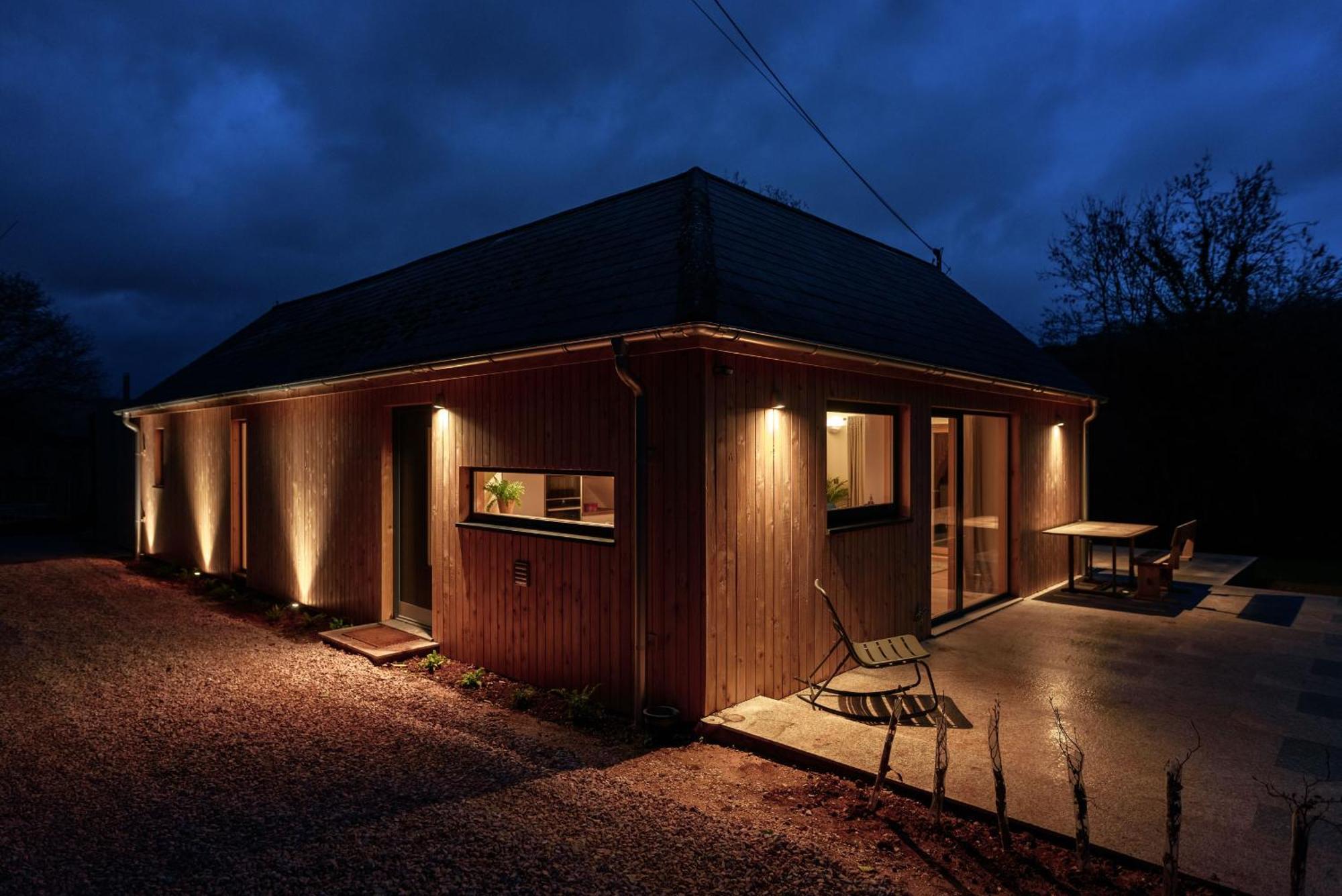 Sunnybrook - A Luxurious Carbon Neutral House Close To Beach, 沙尔顿 外观 照片